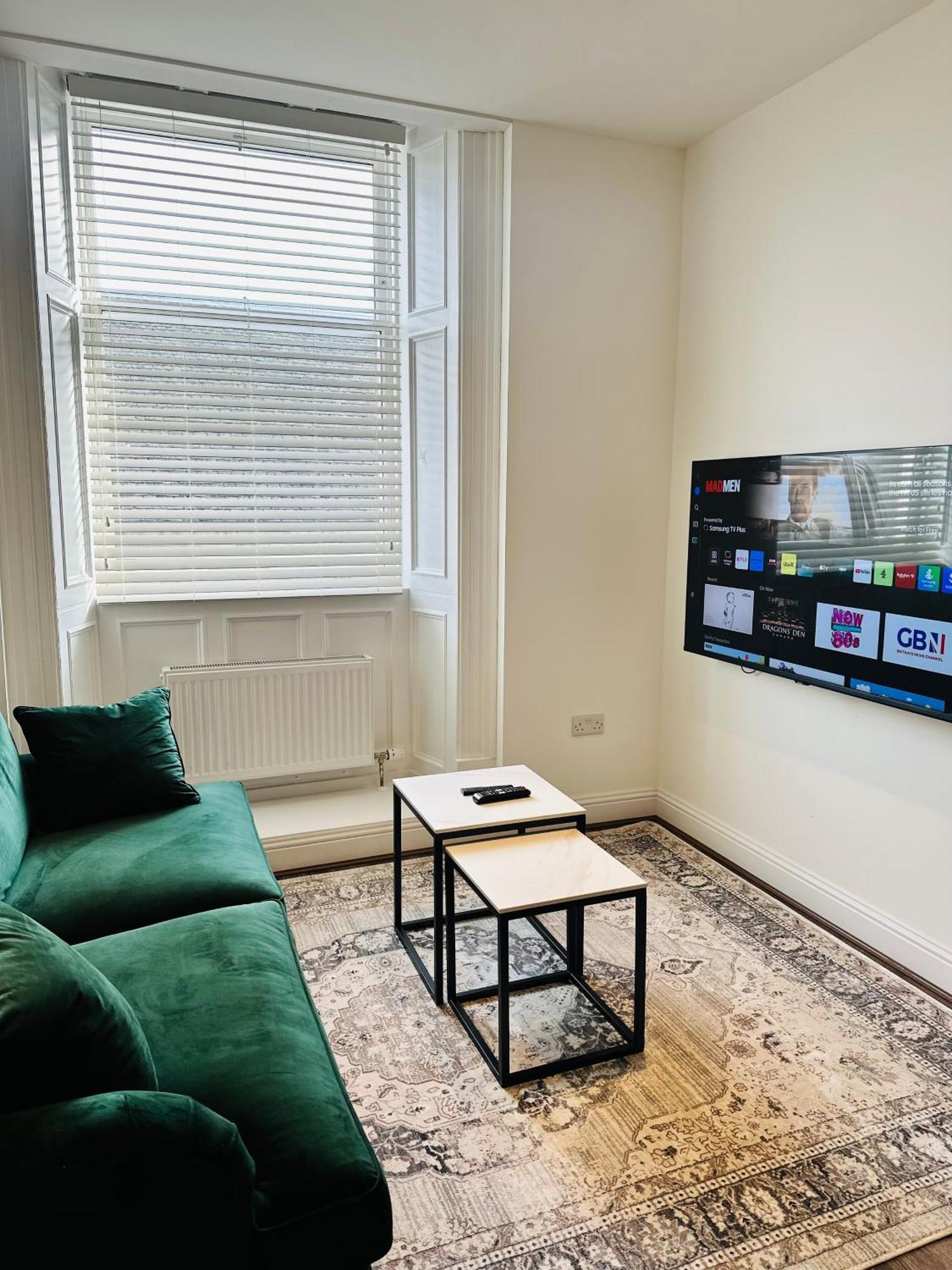 Barnet House Serviced Apartments Dunfermline Eksteriør billede