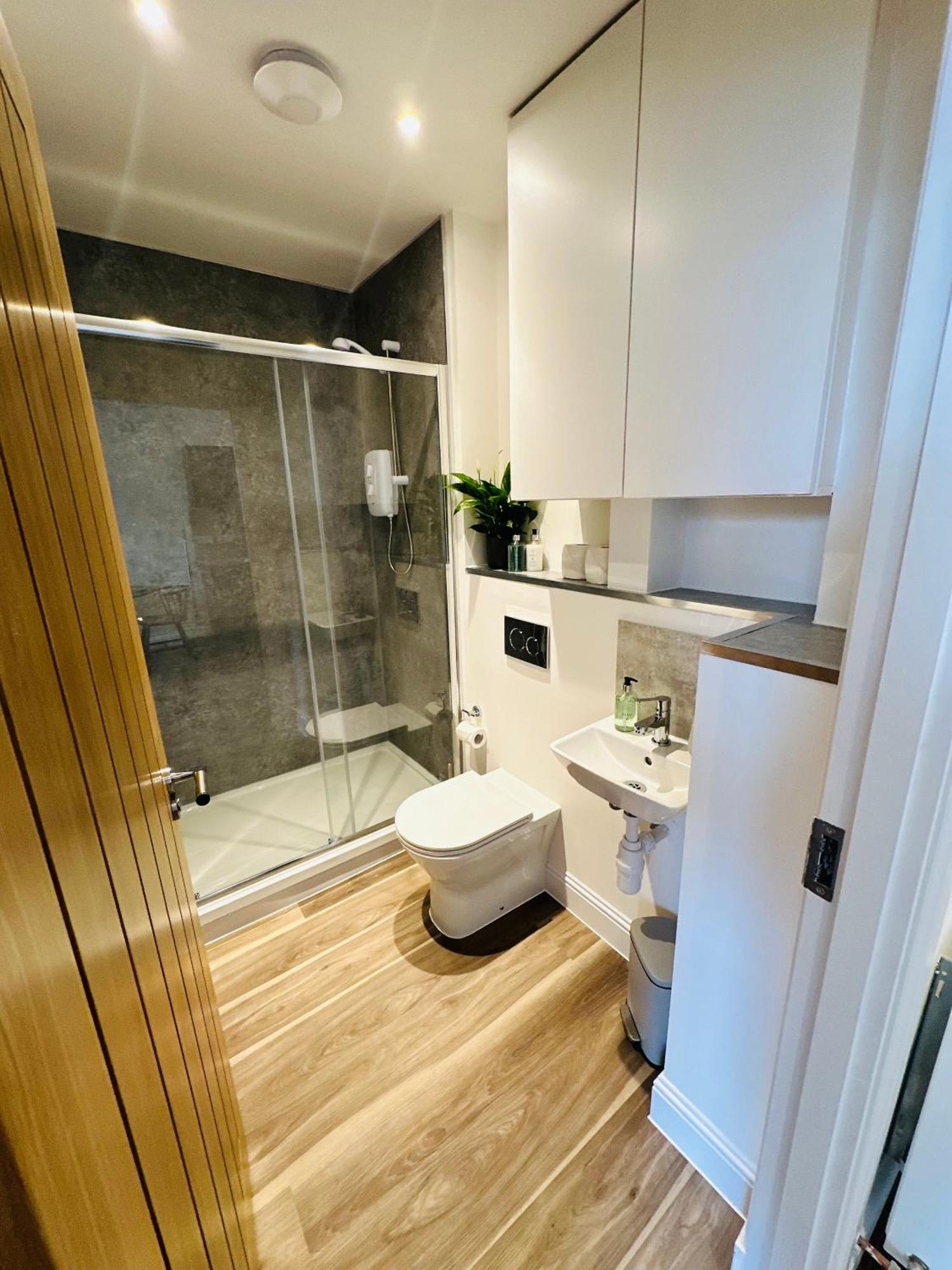 Barnet House Serviced Apartments Dunfermline Eksteriør billede